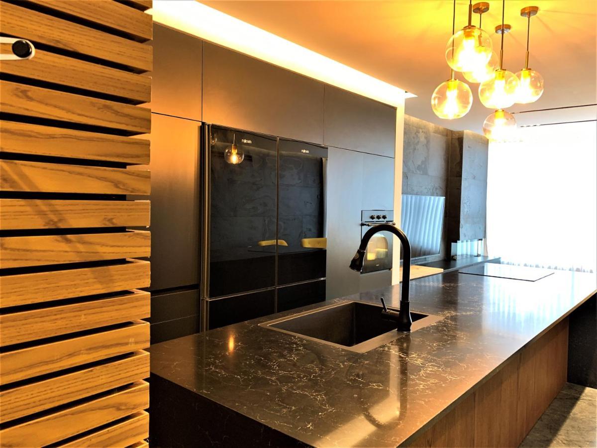 Luxury Aparment 5 Room 2 Minutes From The Beach Бат-Ям Экстерьер фото