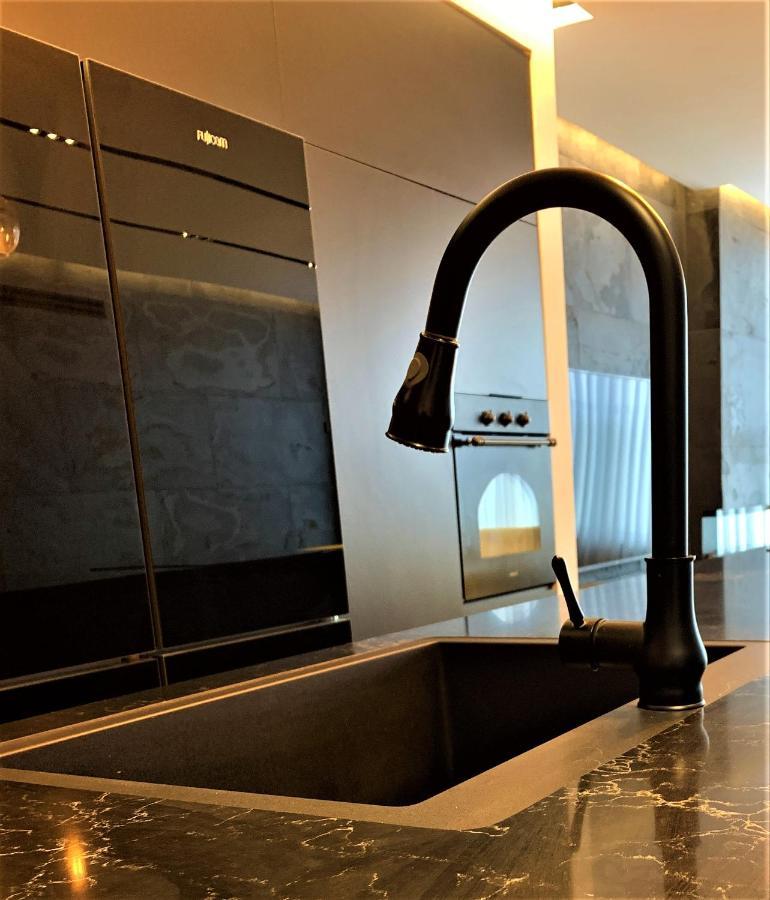 Luxury Aparment 5 Room 2 Minutes From The Beach Бат-Ям Экстерьер фото